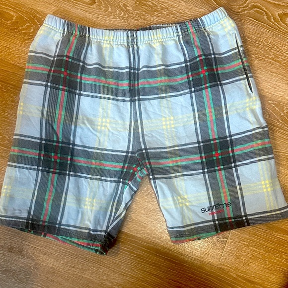 Supreme Multicolor Plaid Shorts - Picture 1 of 4